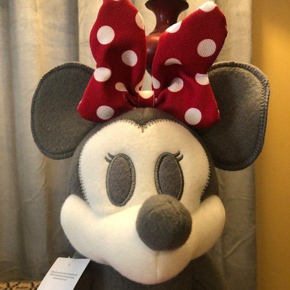 Disney for Hallmark NWT Minnie Mouse Plush 17" - Picture 5 of 8
